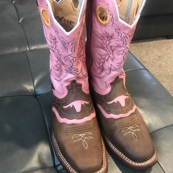 Reyme Boots - Picture 1 of 4